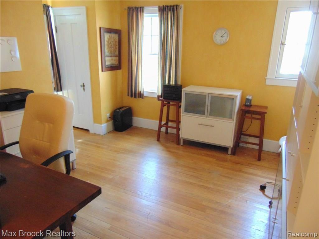 40 Wellesley Drive Pleasant Ridge, MI 48069 - Photo 12 of 17 Bedroom #3.jpg