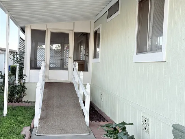 a view of a entryway of the house
