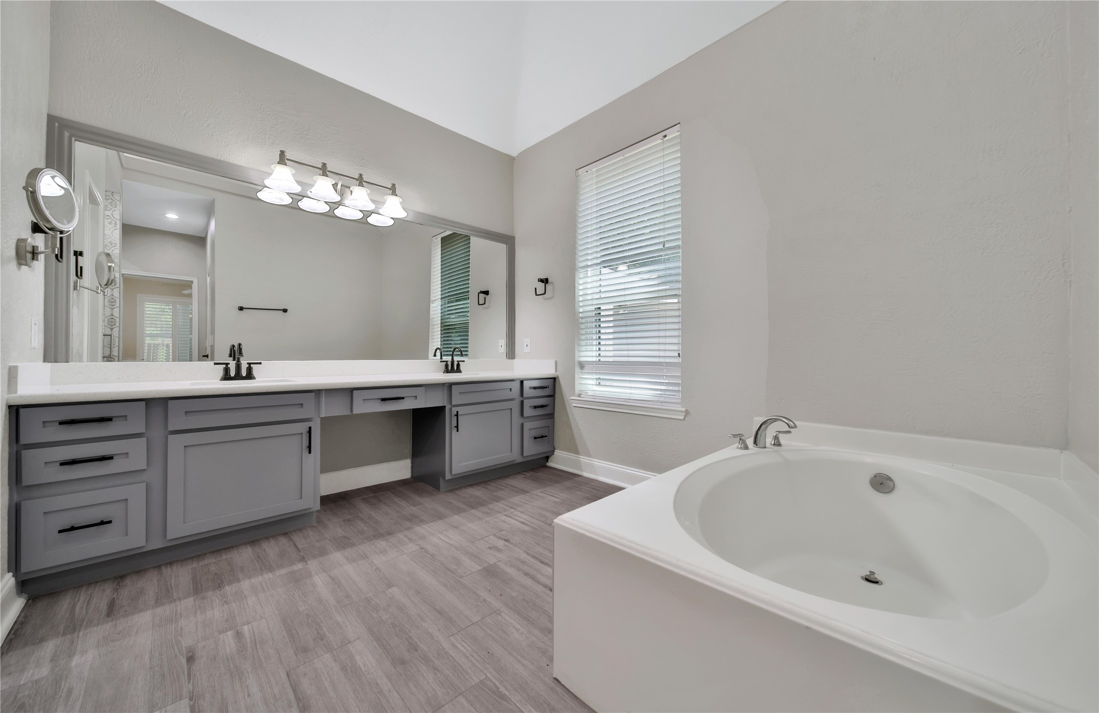 11 Windledge Place Spring, TX 77381 - Photo 21 of 36