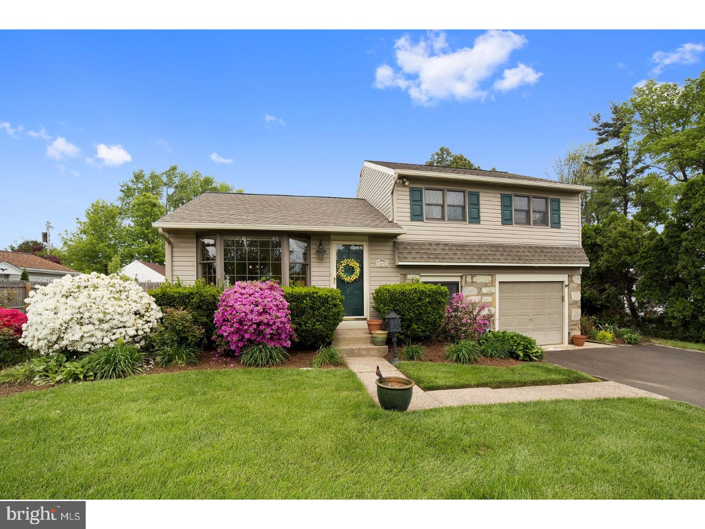 895 Hemlock Road Warminster, PA 18974 - Photo 1 of 22 Exterior Front