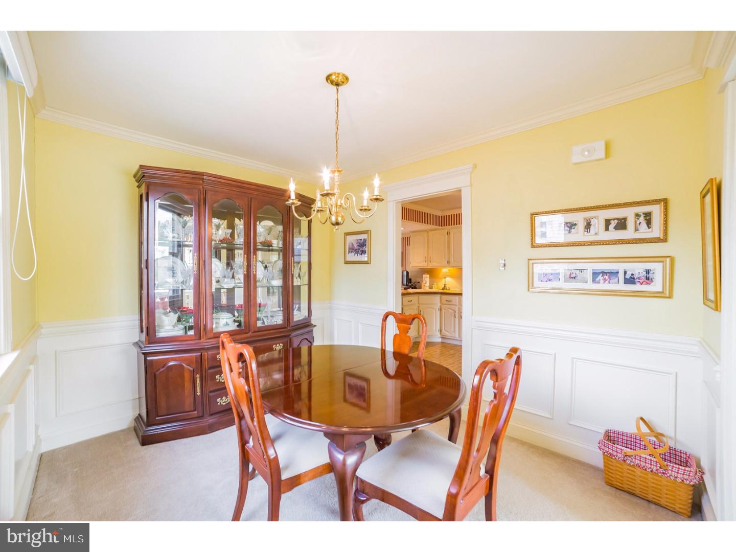 895 Hemlock Road Warminster, PA 18974 - Photo 6 of 22 Dining Room