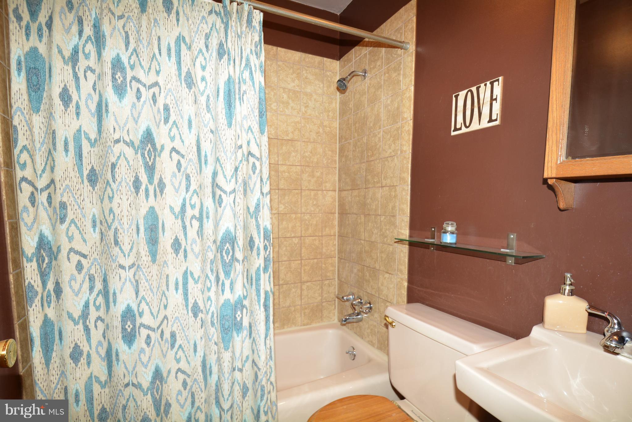 280 Blakeney Road Baltimore, MD 21228 - Photo 24 of 34 Gallery Image 24