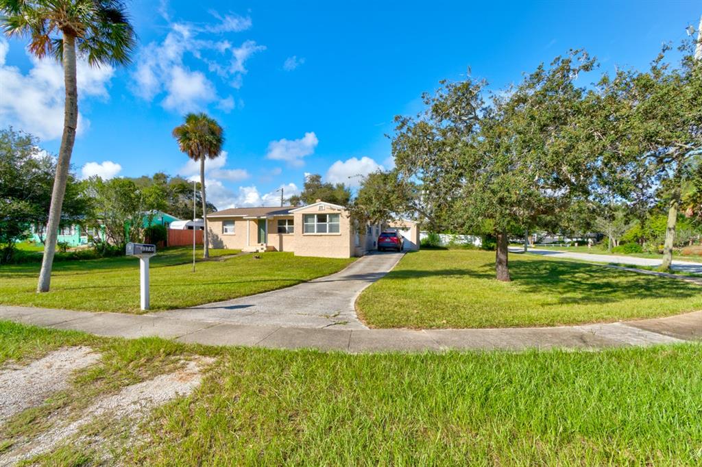374 Pine Road Ormond Beach, FL 32176 - Photo 4 of 20 Gallery Image 4
