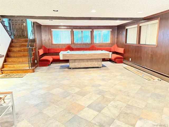 $6,600 | 30 Dogwood Road, Unit PVT HOUSE, Albertson, NY 11507