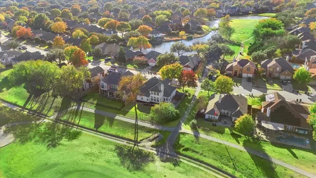 $585,000 | 5708 Plantation Lane, Frisco, TX 75035