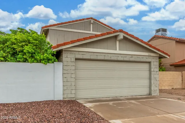 $399,900 | 1962 North Blackstone Drive, Chandler, AZ 85224