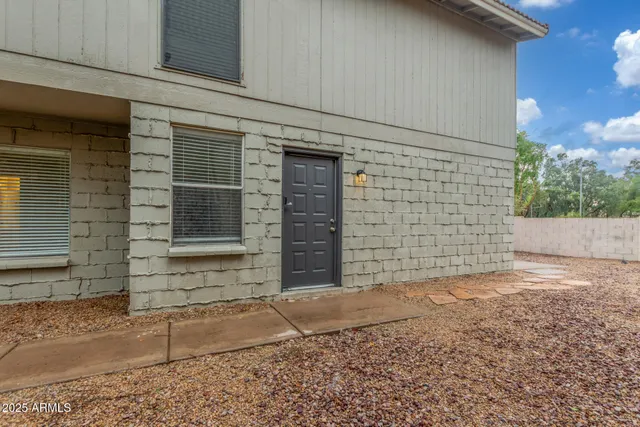 $399,900 | 1962 North Blackstone Drive, Chandler, AZ 85224