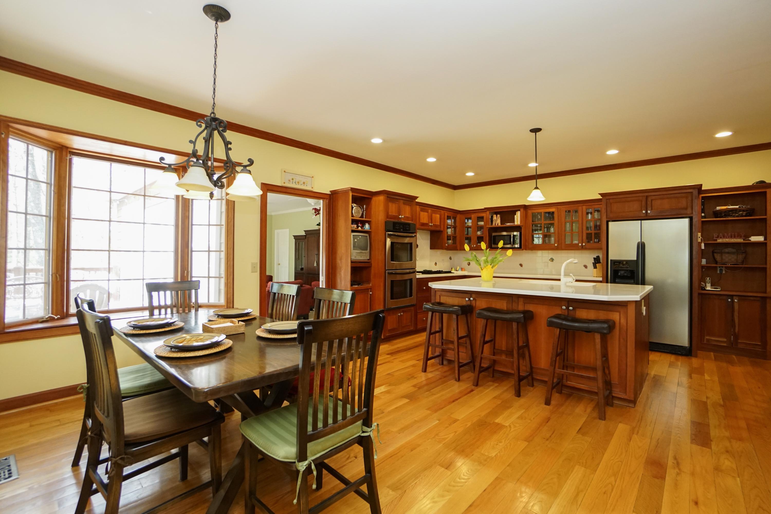 211 Grayson Road Signal Mountain, TN 37377 - Photo 2 of 71 kitchen