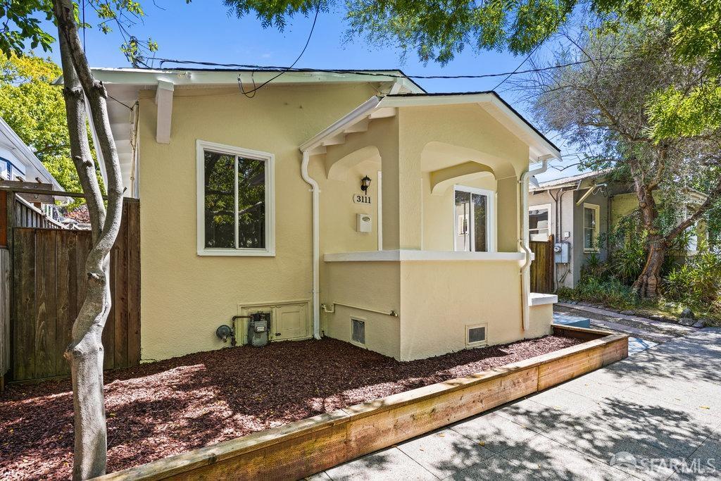 3111 Wheeler Street Berkeley, CA 94705 - Photo 44 of 44 a view of a house with a yard