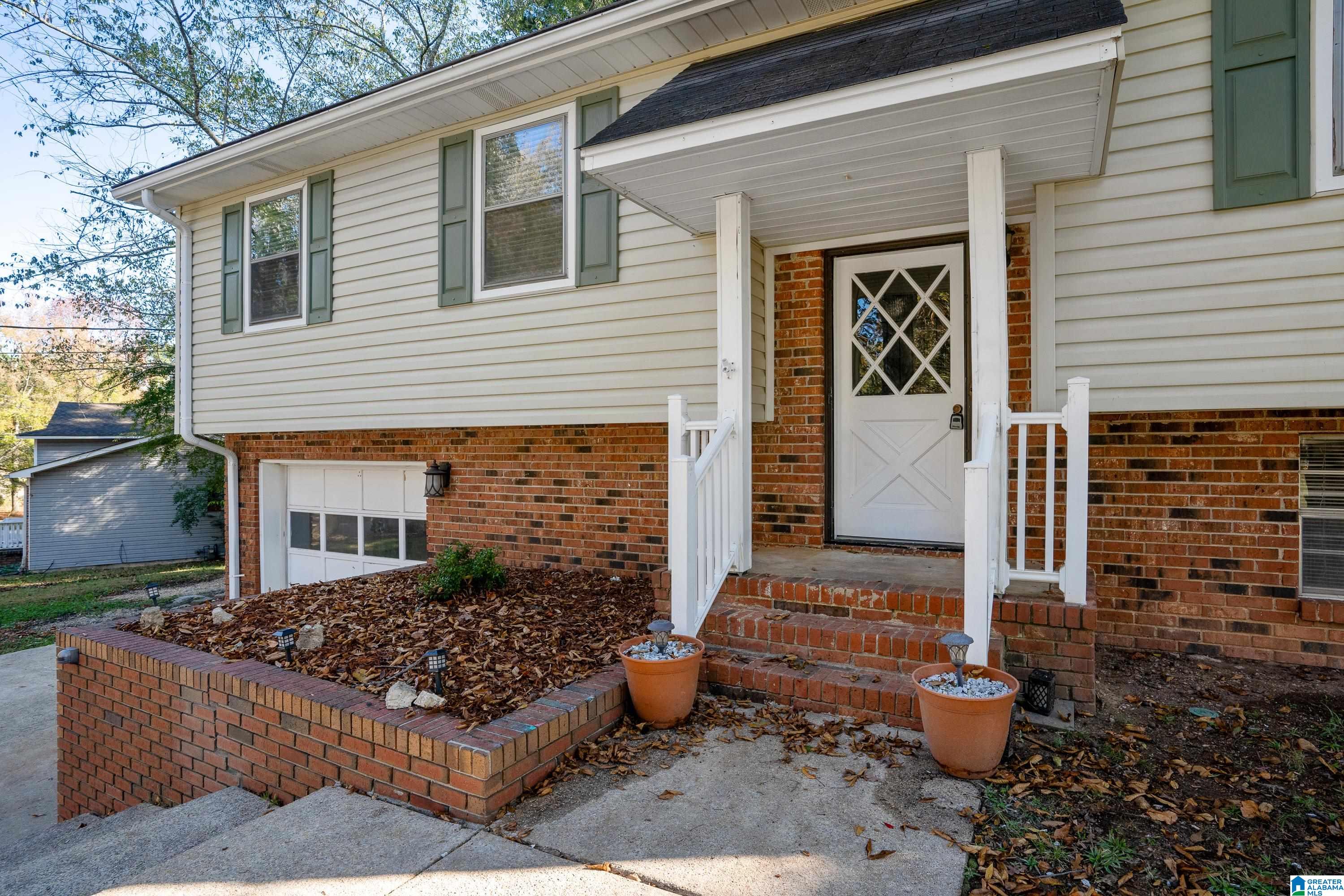 2555 Gaylon Street Birmingham, AL 35235 - Photo 2 of 35