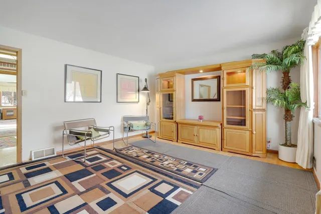 $350,000 | 3407 Emerald Drive, White Bear Lake, MN 55110