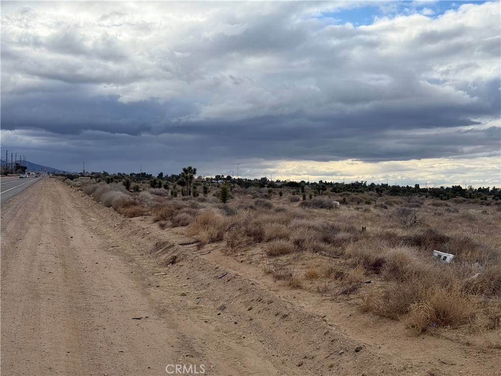 0 Paramount Road Phelan, CA 92371 - Photo 6 of 13