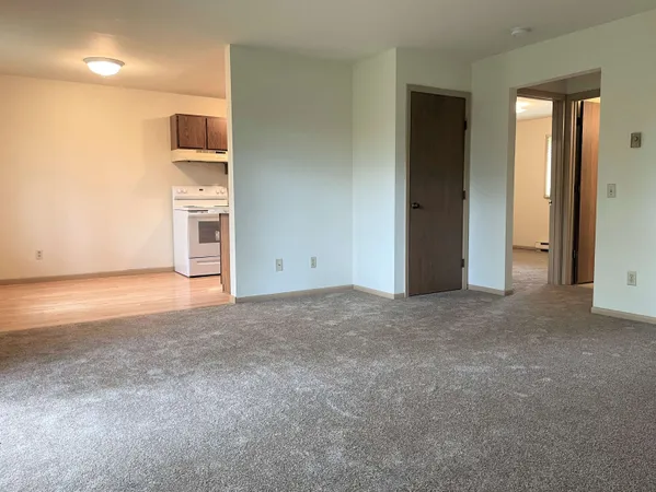 $999,900 | 914 North Oak Street, Madison, WI 53704