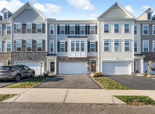 $335,000 | 155 Craig Street, Imperial, PA 15126