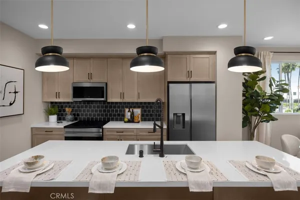 $949,990 | 152 Balsawood, Tustin, CA 92780