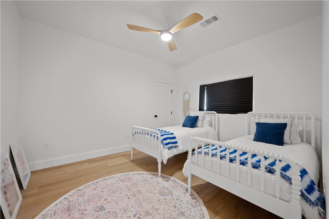 2215 South Mathis Street Rockport, TX 78382 - Photo 24 of 40