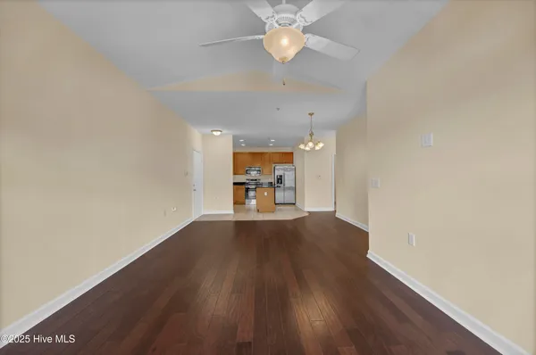 $237,000 | 618 Condo Club Drive, Unit 308, Wilmington, NC 28412