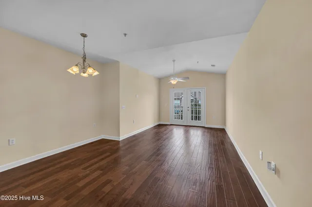 $250,000 | 618 Condo Club Drive, Unit 308, Wilmington, NC 28412