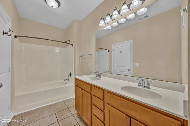 $250,000 | 618 Condo Club Drive, Unit 308, Wilmington, NC 28412