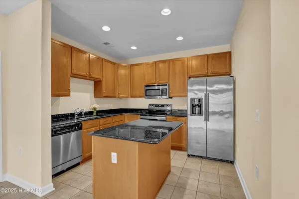 $237,000 | 618 Condo Club Drive, Unit 308, Wilmington, NC 28412