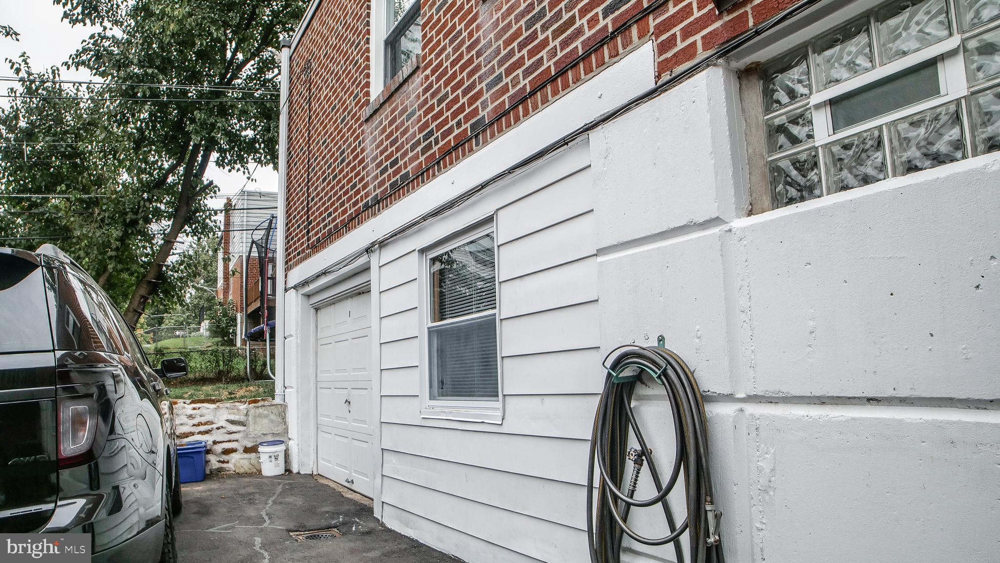 613 Colebrook Road Philadelphia, PA 19115 - Photo 11 of 71 Gallery Image 11