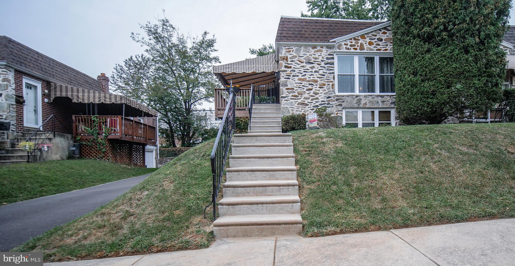 613 Colebrook Road Philadelphia, PA 19115 - Photo 3 of 71 Gallery Image 3