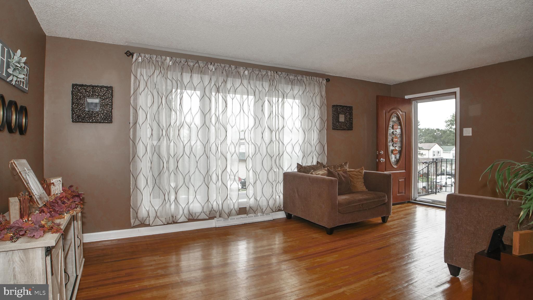 613 Colebrook Road Philadelphia, PA 19115 - Photo 26 of 71 Gallery Image 26