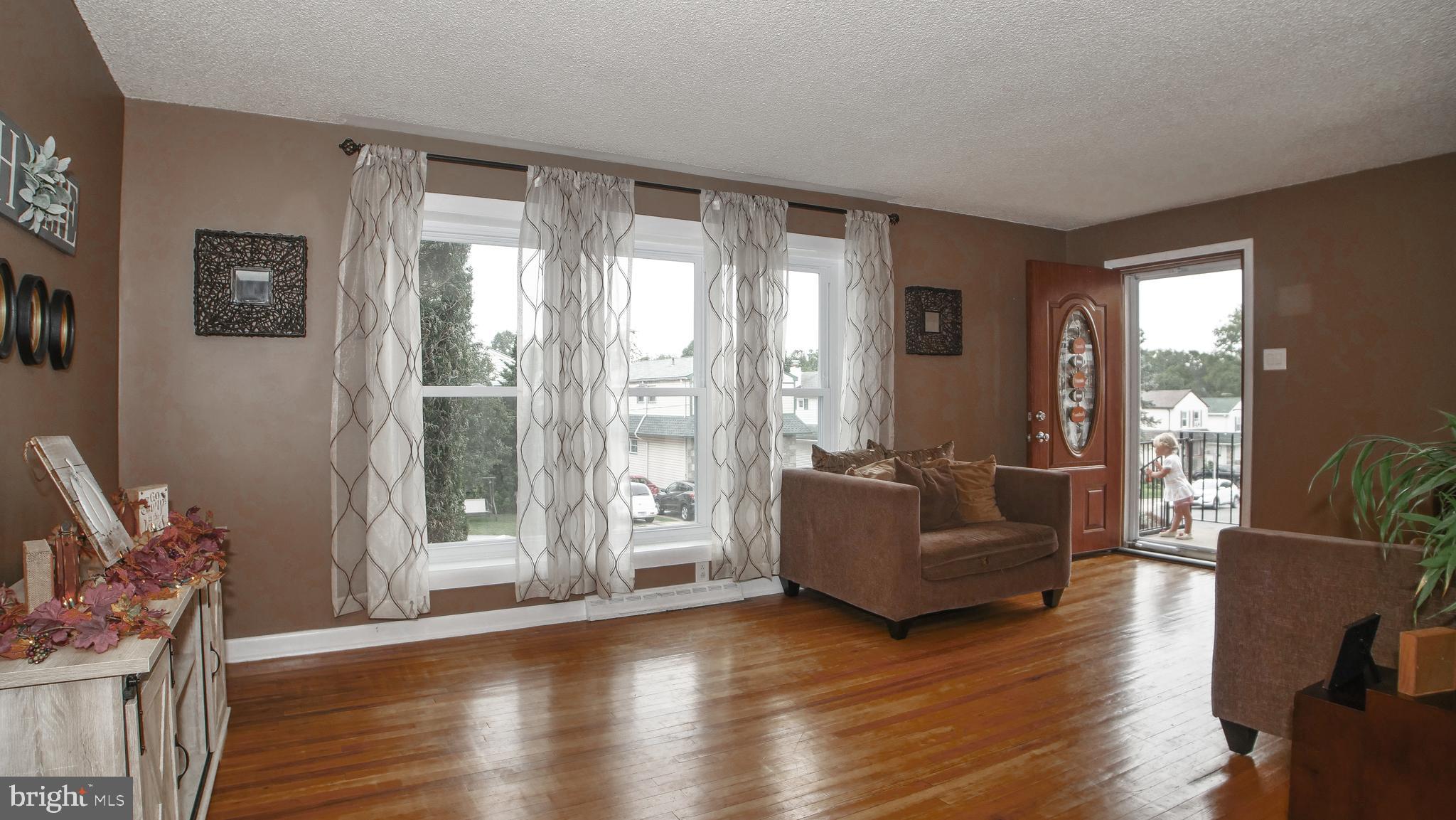 613 Colebrook Road Philadelphia, PA 19115 - Photo 27 of 71 Gallery Image 27