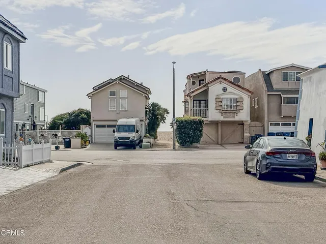 a car parked in front of a house