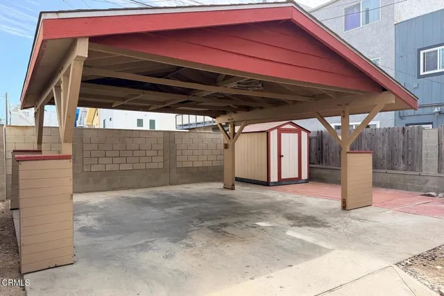 $2,300 | 108 Los Angeles Avenue, Oxnard, CA 93035