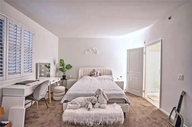 $818,800 | 201 East Angeleno Avenue, Unit 206, Burbank, CA 91502