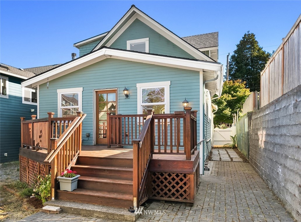 906 North 83rd Street Seattle, WA 98103 - Photo 24 of 27