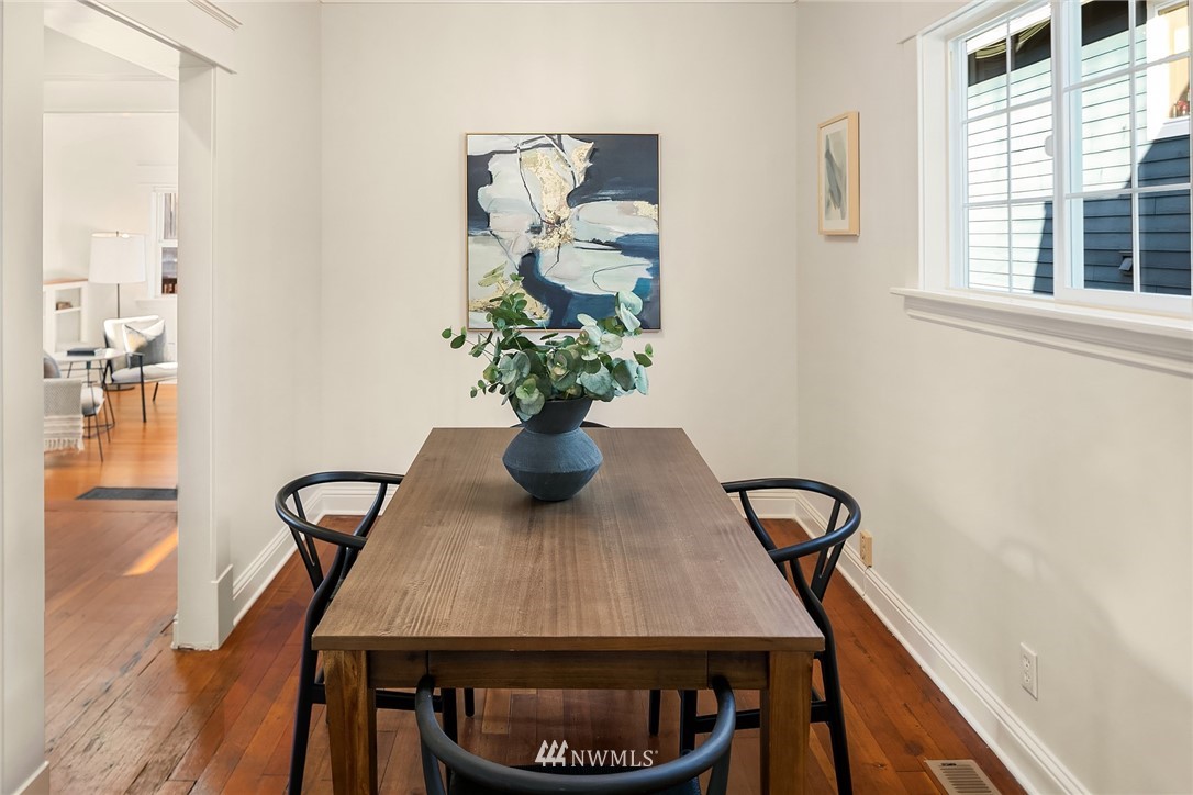 906 North 83rd Street Seattle, WA 98103 - Photo 9 of 27