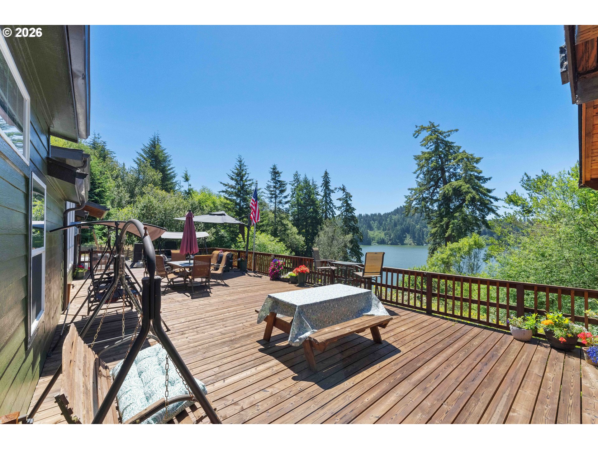 71535 Sunny Cove Road Lakeside, OR 97449 - Photo 6 of 48