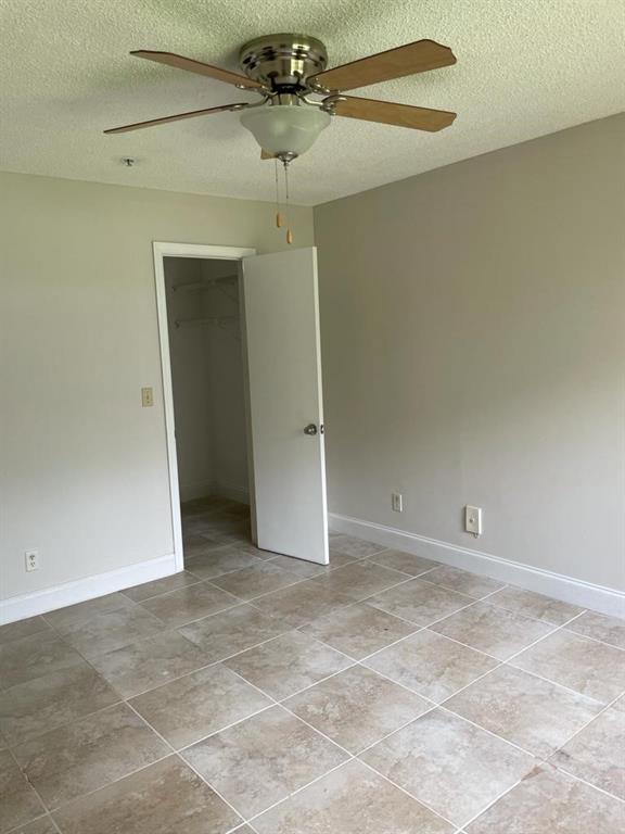 2305 North Congress Avenue Boynton Beach, FL 33426 - Photo 12 of 12 a view of an empty room