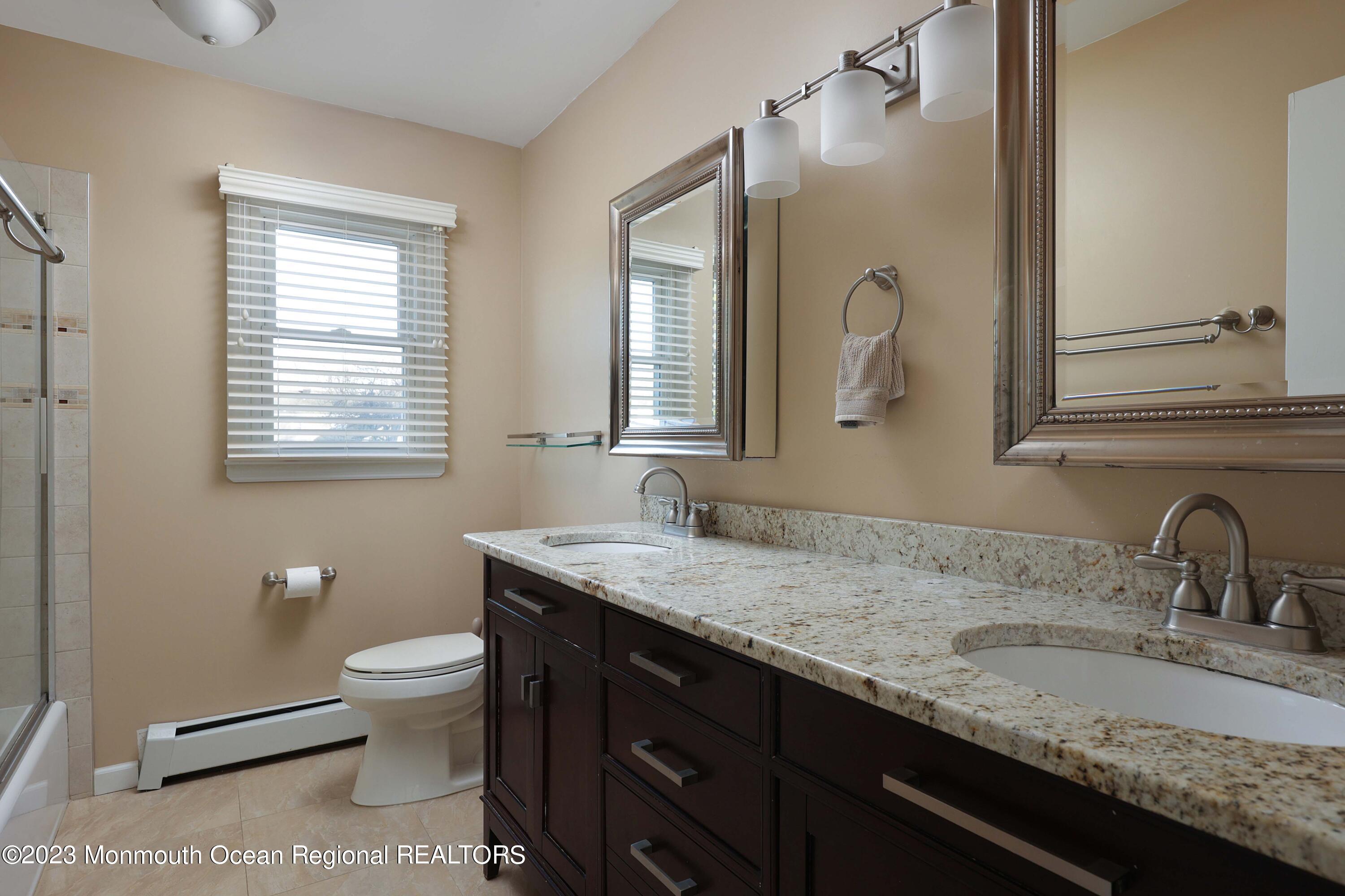 79 Ivy Hill Road Red Bank, NJ 07701 - Photo 20 of 45 758A3302