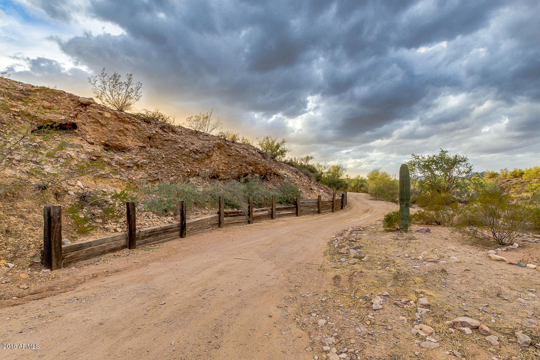 1869 North Mountain View Road Apache Junction, AZ 85119 - Photo 15 of 15 40-Mountain View