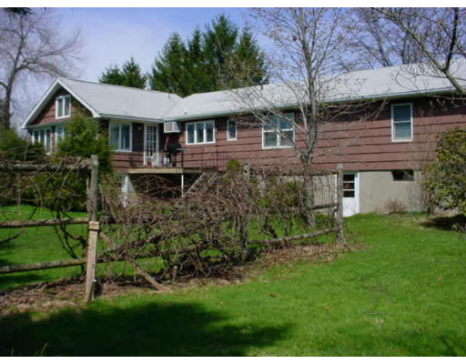 5 Suncrest Road Andover, MA 01810 - Photo 3 of 9 Gallery Image 3