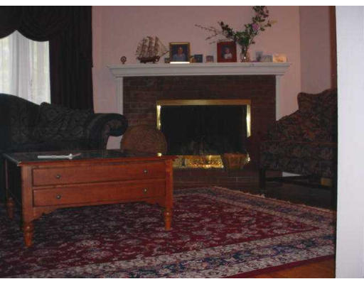 5 Suncrest Road Andover, MA 01810 - Photo 9 of 9 Gallery Image 9