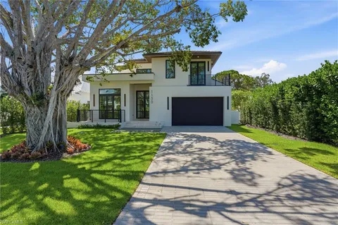 $3,695,000 | 1150 8th Terrace North, Naples, FL 34102