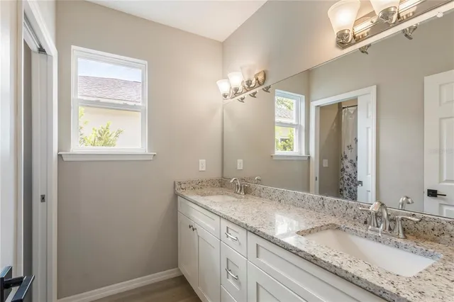 $314,500 | 305 West 9th Street, Lakeland, FL 33805