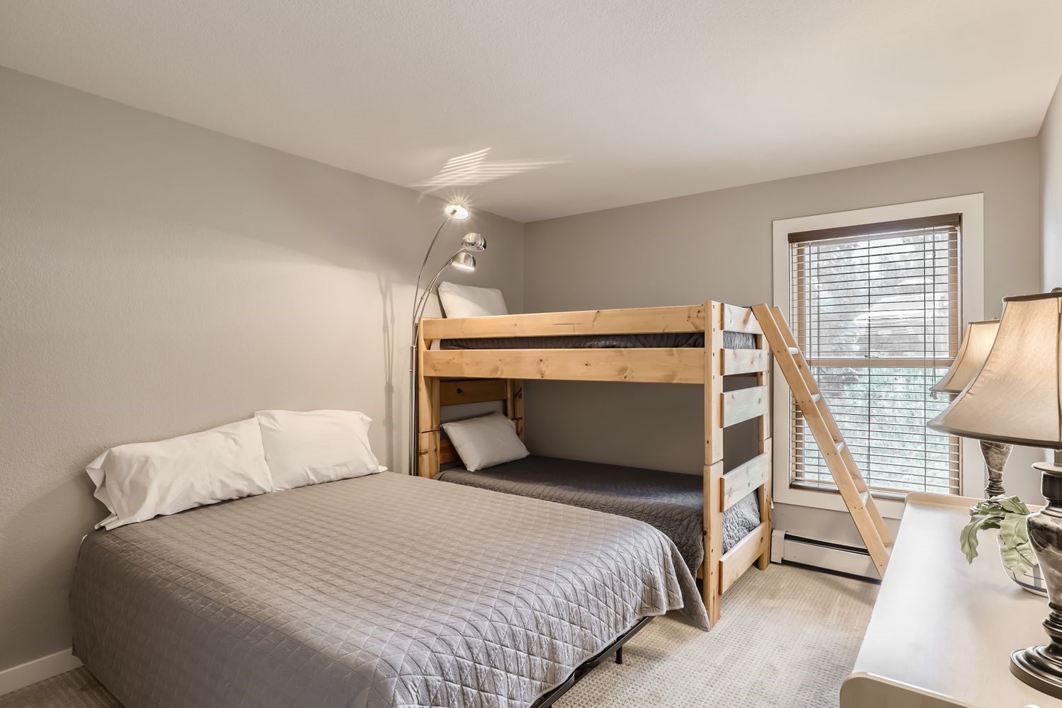 89410 Ryan Gulch Road, Unit 207 Silverthorne, CO 80498 - Photo 17 of 28