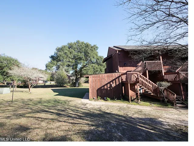 $79,000 | 208 Lakeside Villa, Unit A, Diamondhead, MS 39525