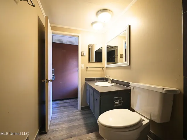 $79,000 | 208 Lakeside Villa, Unit A, Diamondhead, MS 39525