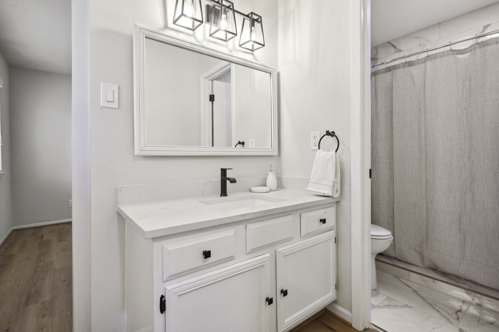 68 Yewleaf Road Spring, TX 77381 - Photo 24 of 25 another angle of Primary bathroom