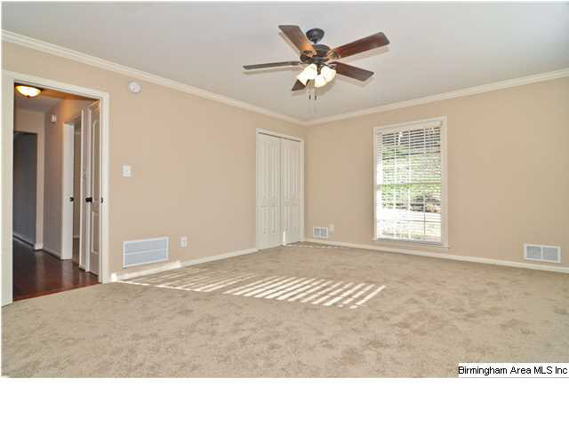 4800 Altamont Road South Birmingham, AL 35222 - Photo 14 of 32