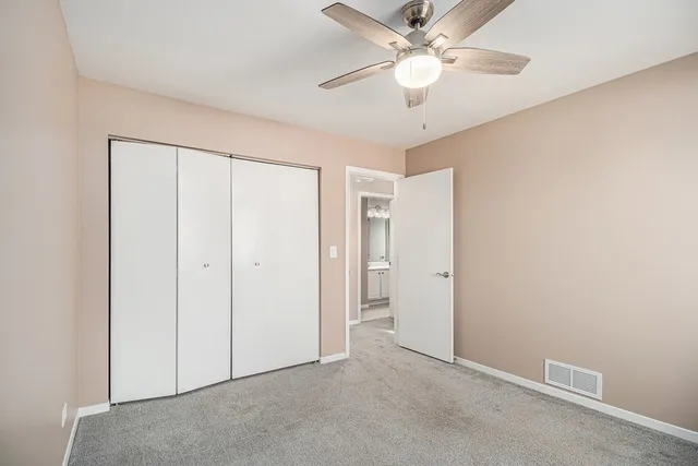 $2,395 | 1995 Monday Drive, Elgin, IL 60123