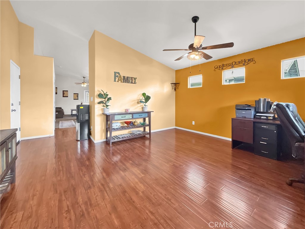 71 Livorno Road Merced, CA 95341 - Photo 3 of 31