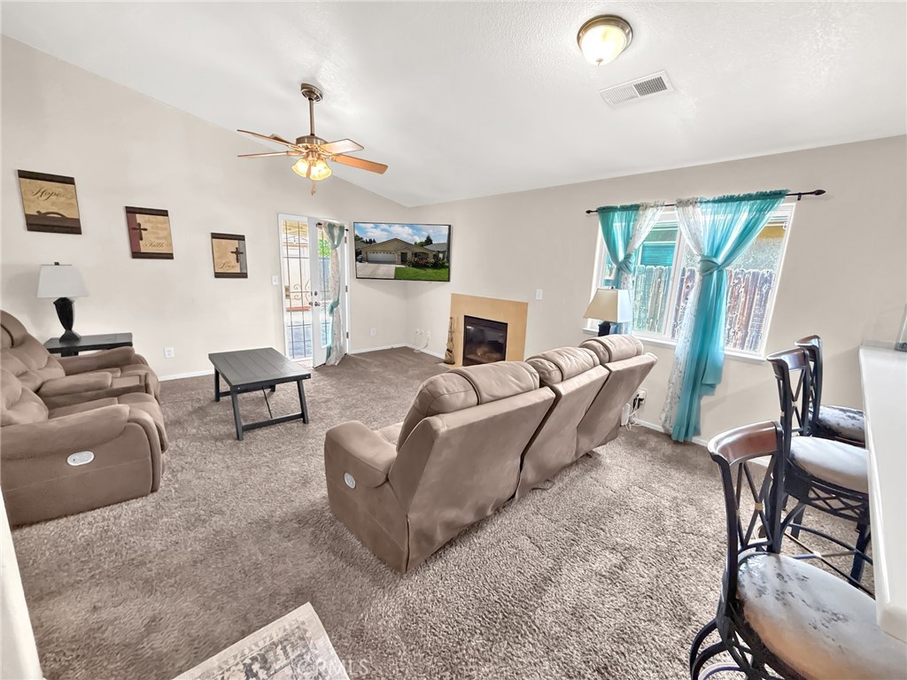 71 Livorno Road Merced, CA 95341 - Photo 10 of 31