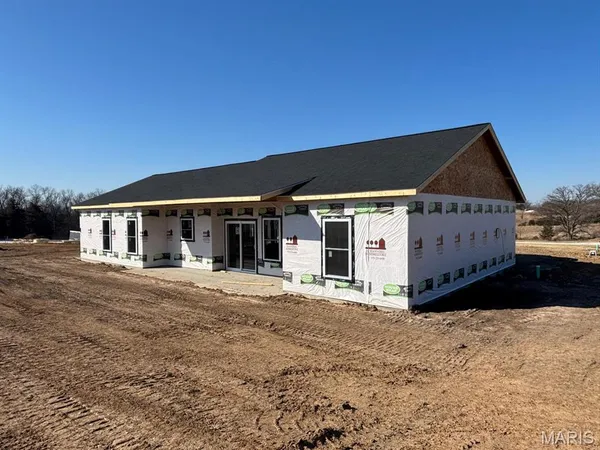 $349,000 | 18910 Lambeau Trail, Monroe City, MO 63456